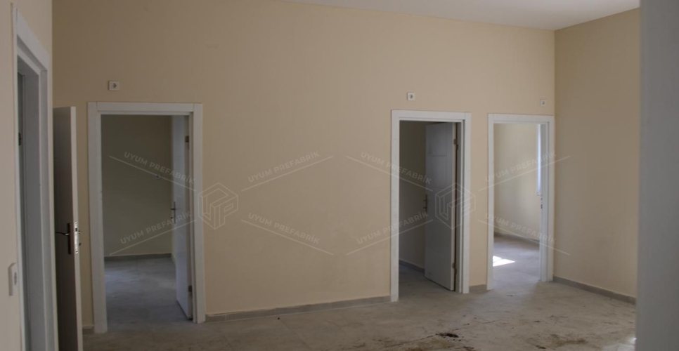 125m² Family Health Center