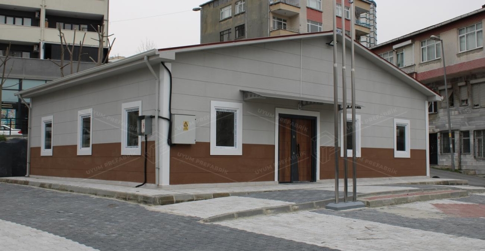 125m² Family Health Center