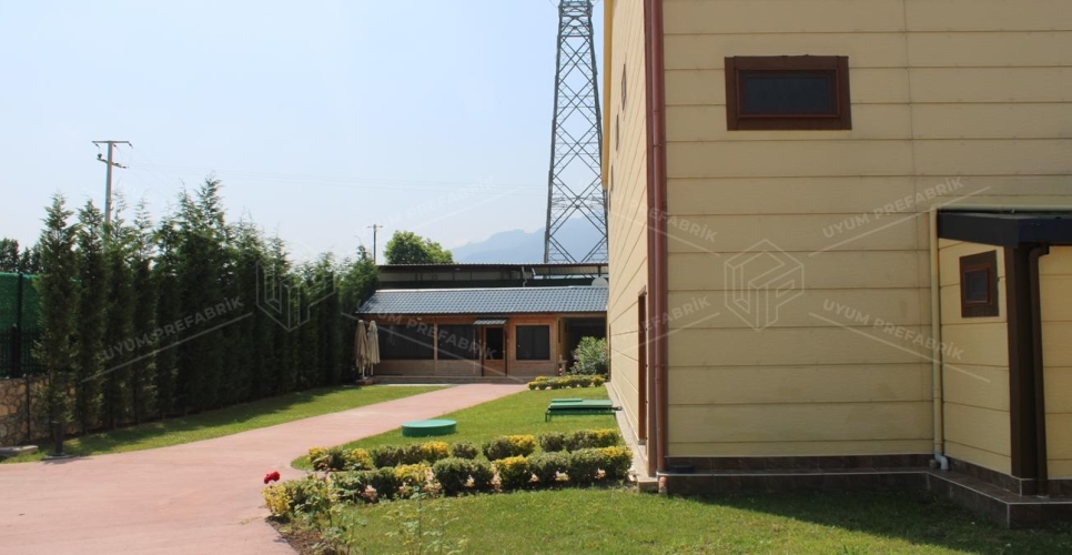 64m² Steel Office Building