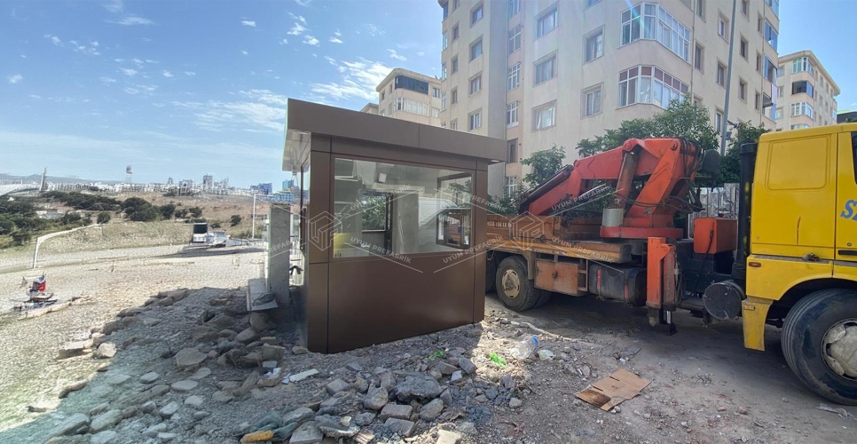 Composite Cladding Modern Cabin