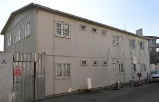 İki Katlı Prefabrik Ofis Binası  İki Katlı Prefabrik Ofis Binası