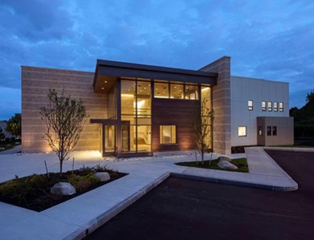 UP-3 Steel Modern Office Building